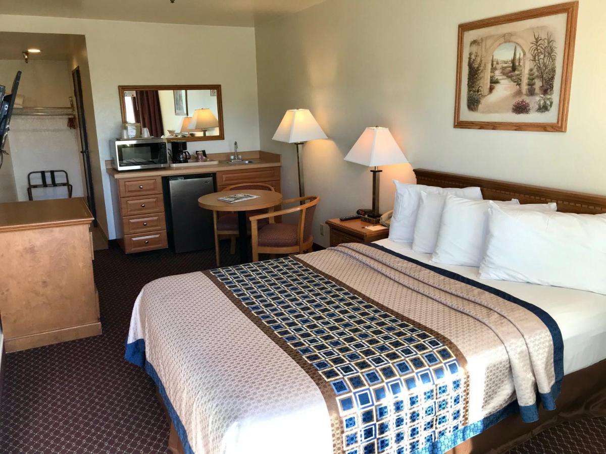 Oakridge Inn Oak View Ngoại thất bức ảnh