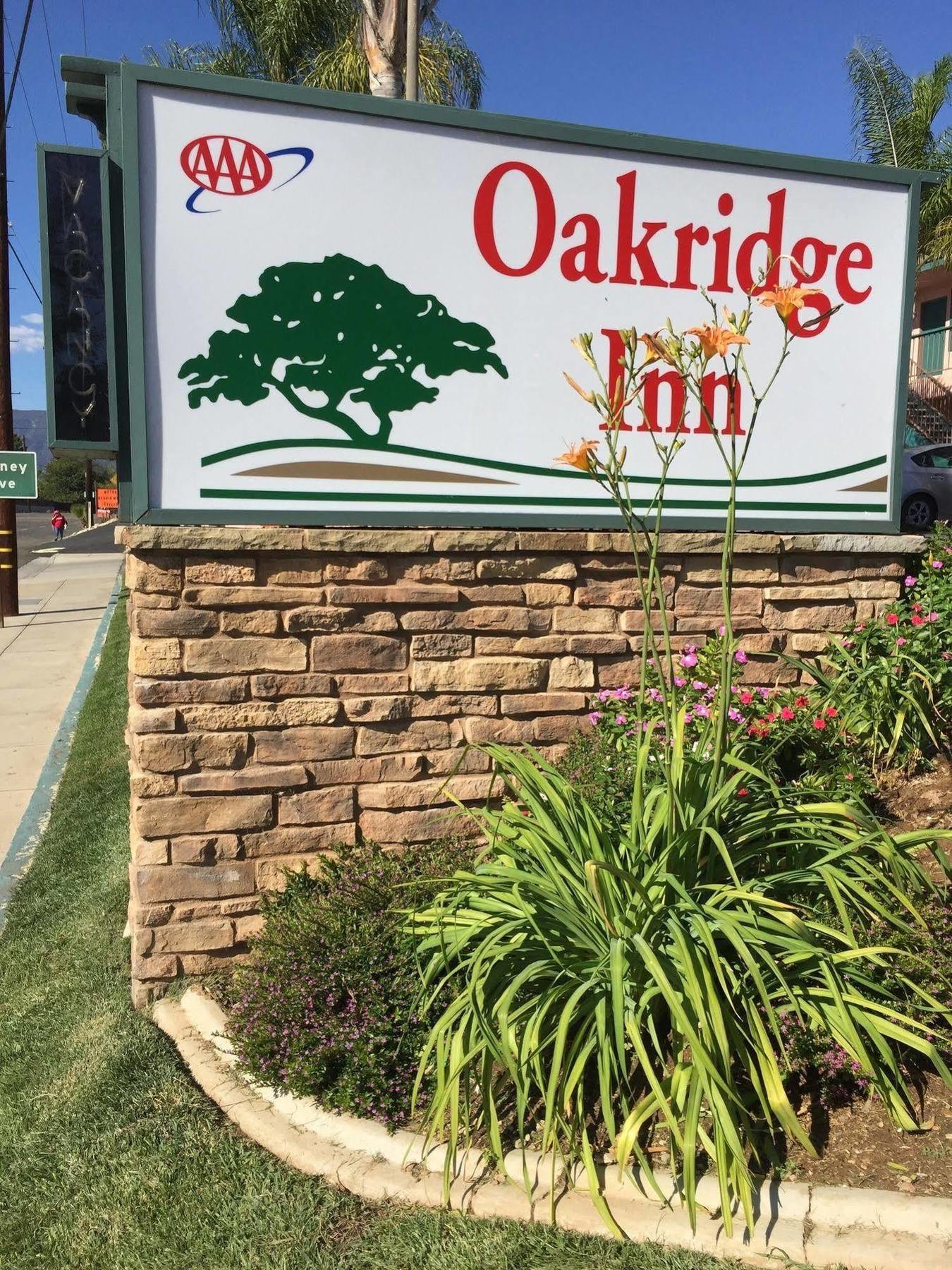 Oakridge Inn Oak View Ngoại thất bức ảnh